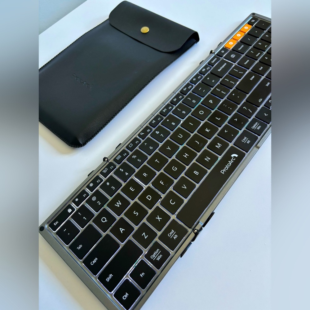 ProtoArc Folding Wireless Keyboard
